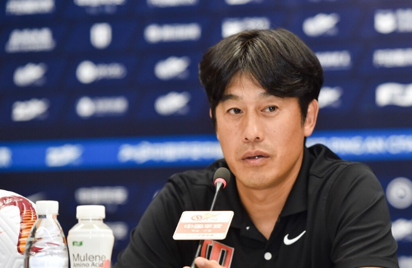 媒体人：徐正源接近加盟玉昆，玉昆还准备挖角费利佩、罗慕洛